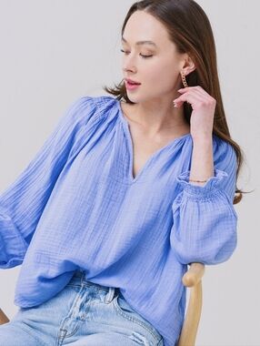 Velvet by Graham & Spencer Light Blue Gauze Peasant Top